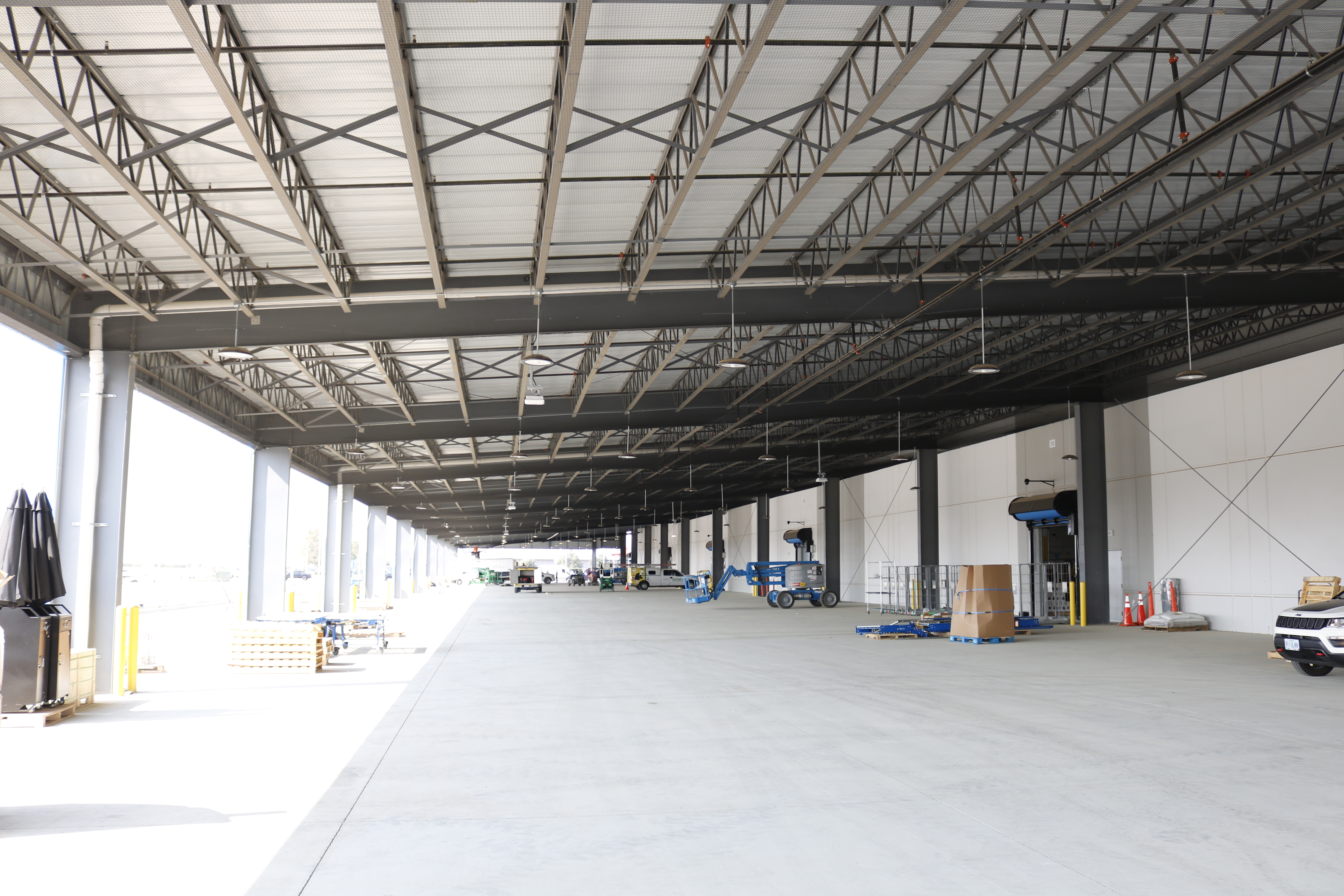 Amazon Hub Elk Grove FabriSteel West Inc.